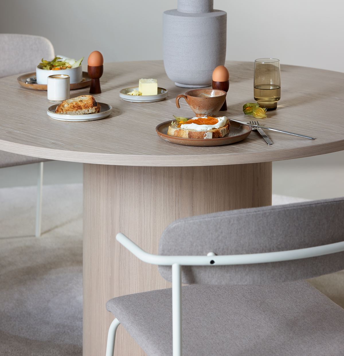 Occony Kami Round Oak White Joost van der Vecht 2019